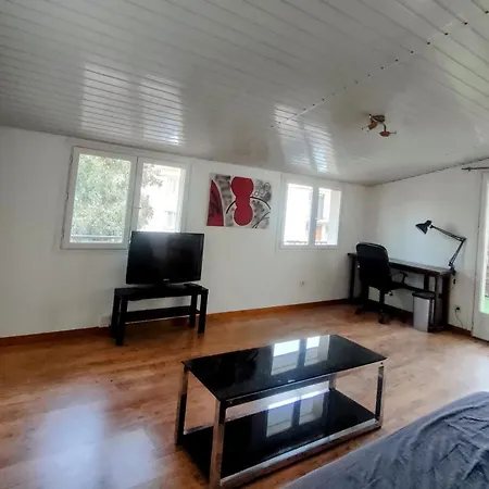 Apartment 54m2 Lumineux Avec Terrasse Au Coeur Des Minimes Metro