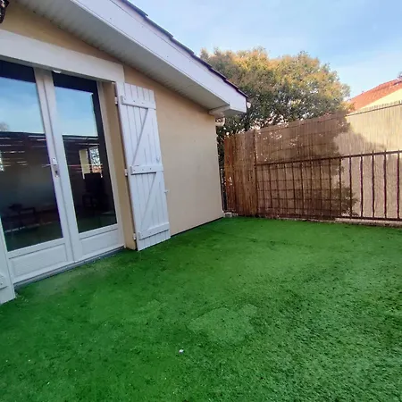 Apartment 54m2 Lumineux Avec Terrasse Au Coeur Des Minimes Metro